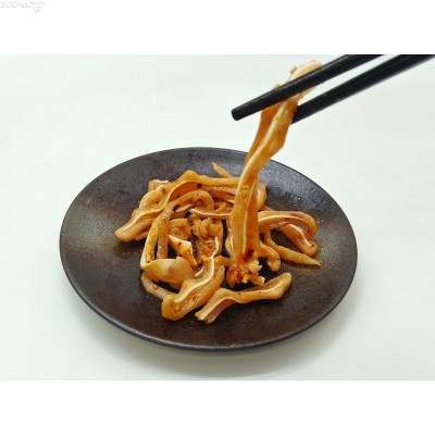 M35K-1 秘製麻辣豬耳絲(200g/包，可作冷盤解凍即食或加熱均可，抽真空包裝)網購原價HK$30.00/包，會員價HK$25.00/包